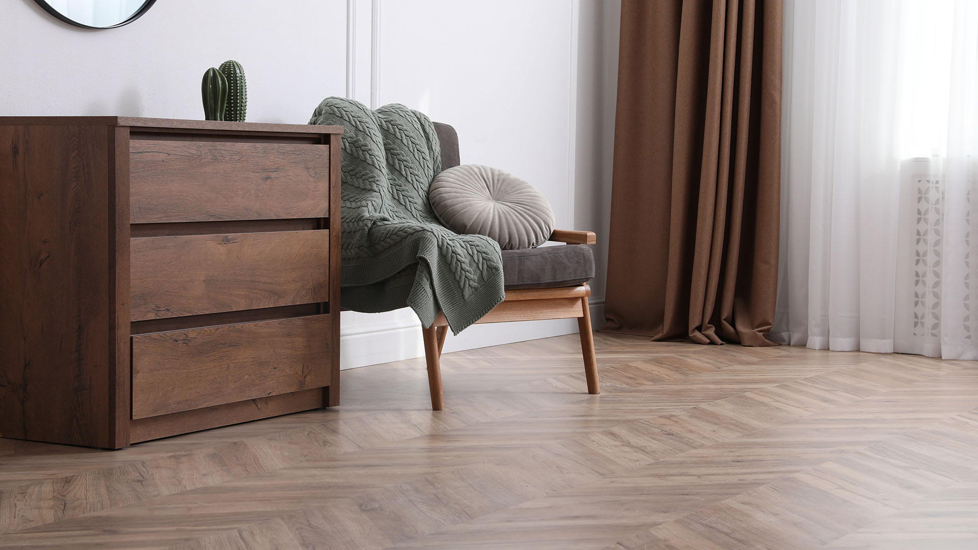 New carpet shop Colchester blog. Ramden Mills, living room with lvt flooring 